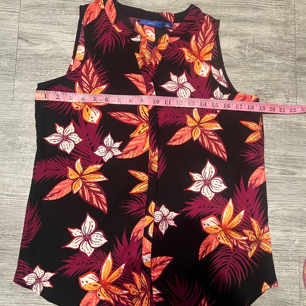 Apt. 9 Black and Orange Floral Blouse - Picture 7 of 8